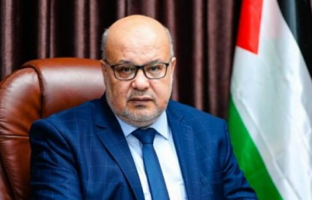 الدعاليس يعد بدعم الصيادين والأسر المستورة